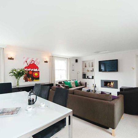 Stylish Three Bedroom Apartment In Heart Of City Bath Zewnętrze zdjęcie