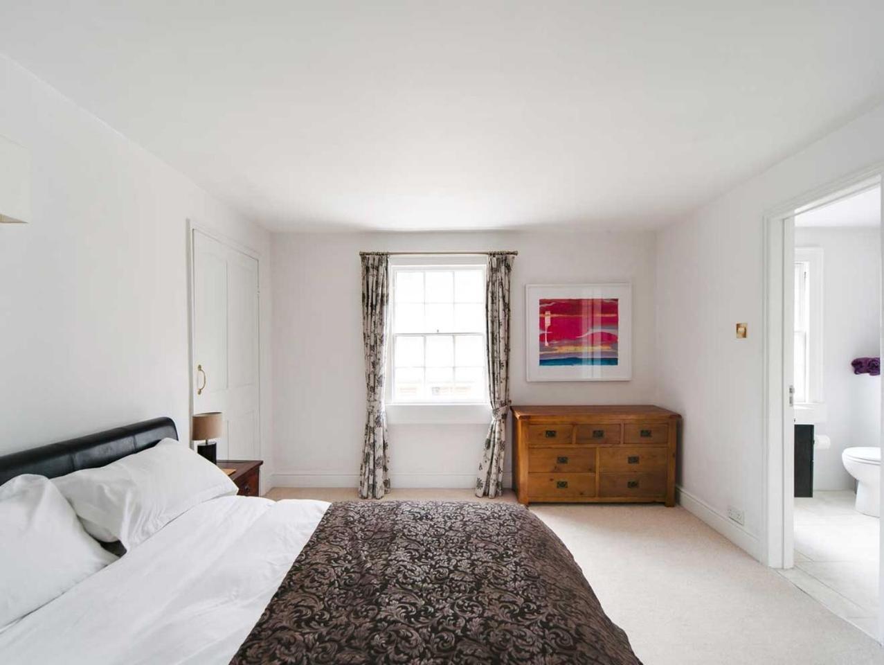 Stylish Three Bedroom Apartment In Heart Of City Bath Zewnętrze zdjęcie